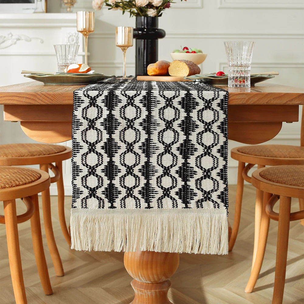 MACT Boho Table Runner with Tassels Home Decorate Christmas Macrame Cotton Linen Woven Table Runner Kitchen Dining Table Party