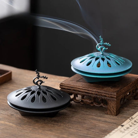 Backflow Incense Holder Retro Zinc Alloy Hollow Fragrance Censer Lucky Deer Incense Burner Home Decor Halloween Decorations